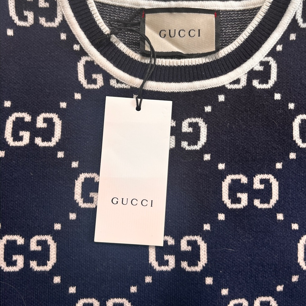 COPY - COPY - Brand new, WITH TAGS Gucci short sleeved G sweater!